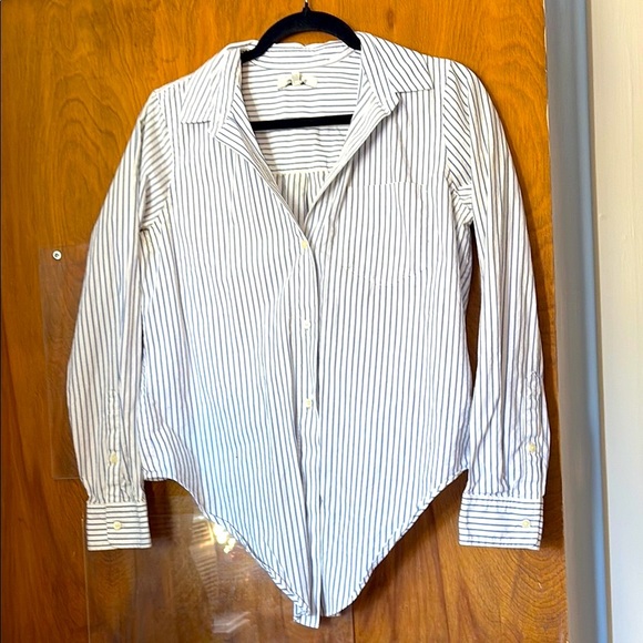 Madewell Tops - Madewell Women’s Striped Button-Up Shirt